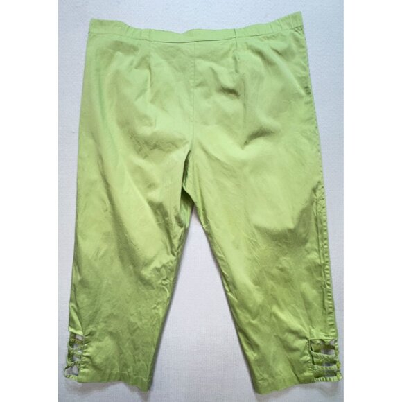 Sea Suns Women’s Capri Pants Flat Front Size Large Lime Green Relaxed Fit Casual - Picture 2 of 12